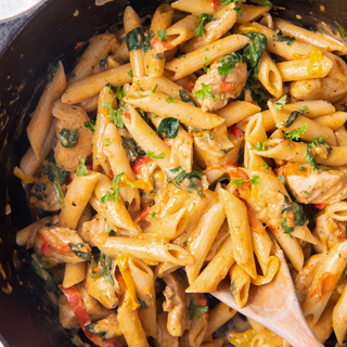 Creamy Cajun Chicken Pasta- Highlands - Mimi's Macros