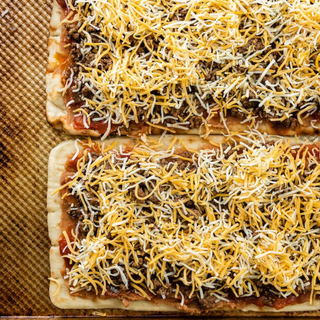 Cheesy Taco Flatbreads - Highlands - Mimi's Macros