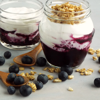 Summer Berry Yogurt Parfait - Mimi's Macros